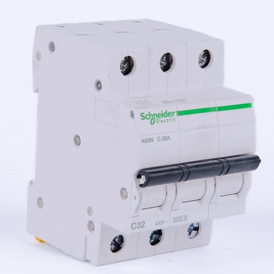 Schneider Electric 3P C32A K60N 6kA A9K02332