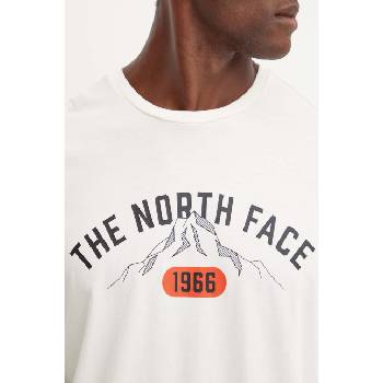 The North Face Памучна тениска The North Face Tee Varsity Graphic в бежово с принт NF0A89DGQLI1 (NF0A89DGQLI1)