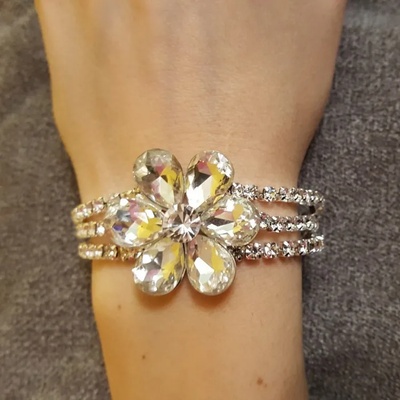 Гривна Лора код 244