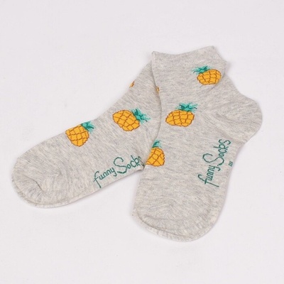 Детски чорапи в светлосив цвят с ананаси