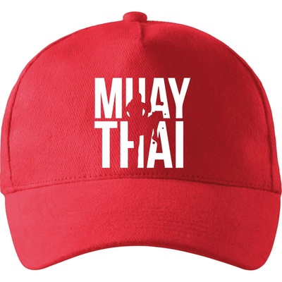 Nápis Muay Thai so zahnutým šiltom a látkovou sponou Červená
