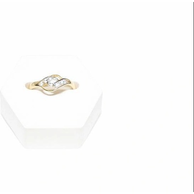 Златен пръстен