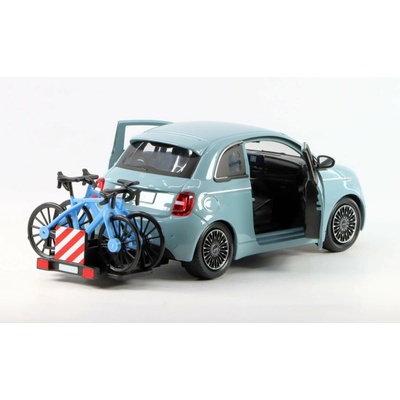 Bburago Fiat 500e s přívěsem na jízdní kola 2023 1:24