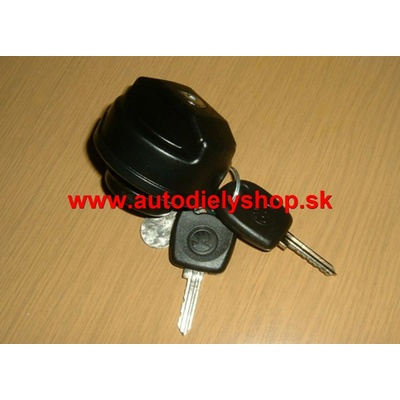 Mazda MPV II 08/99- Uzamykateľné viečko nádrže + 2x kľuč
