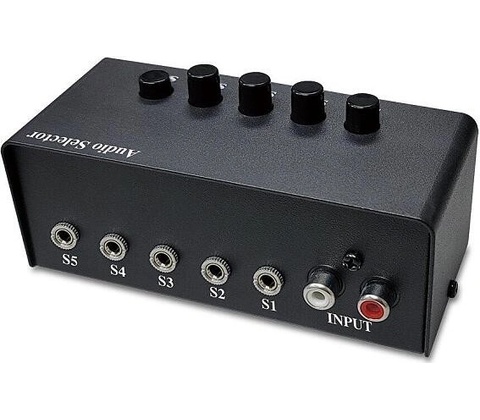 Genius Stereo Switching Box
