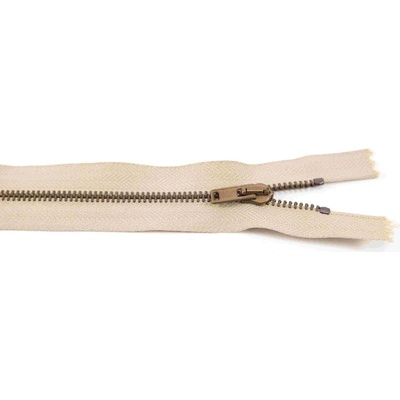 Nedeliteľný kovový starokovový zips č.3 viac farieb - dĺžka (10 - 20 cm) 18 cm Smotanová