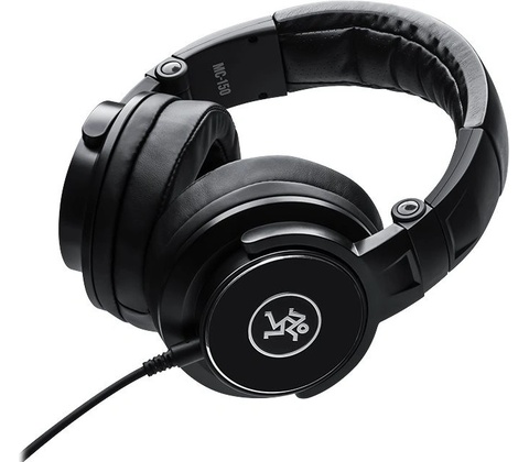 Mackie MC-150