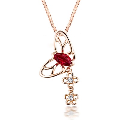 Eppi Zlatý prívesok v tvare motýľa s rubínom a diamantmi Mariposa P34124
