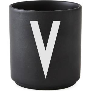 Design Letters Чаша халба aj буква v порцеланова черна (10204000v)