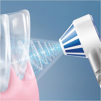 Image 1 of Oral-B AquaCare 6