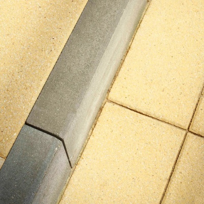 Best Linea I Obrubník 50 x 25 x 8 cm přírodní beton paleta