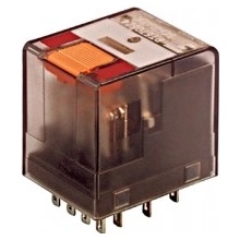 Relé Schrack PT570730 4P 6A 230V AC paticové 14 pin