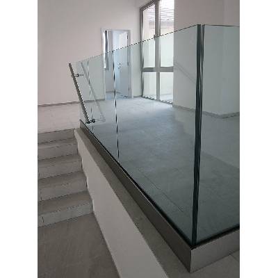 PVC Kotviaci klin pre sklo