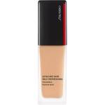 Shiseido Synchro Skin Self-Refreshing Foundation Advanced дълготраен фон дьо тен SPF 30 цвят 320 Pine 30ml