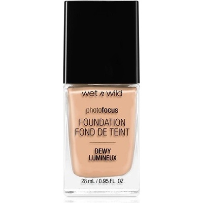Wet n Wild Photo Focus ľahký hydratačný make-up pre rozjasnenie pleti Nude Ivory 28 ml