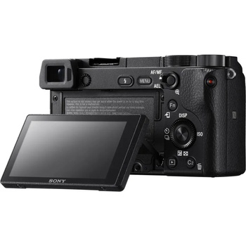 Sony Alpha 6300 +16-70mm