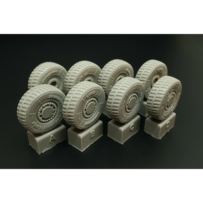 Tamiya Hauler JGSDF Type 16 Wheels Tamiya kit Resin casted wheels for kit 1:48