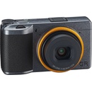 Цифрови фотоапарати Ricoh GR III Street Edition