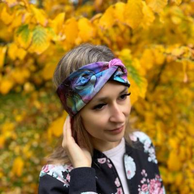 MONYTA Podšitá čelenka - nízká - Vzor Abstrakce