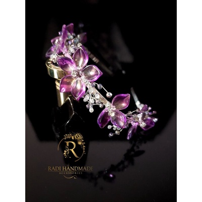 Radi handmade Дизайнерска диадема с лилави перлени цветя (585)