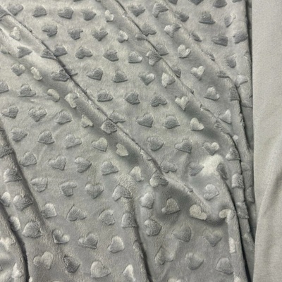 Látka minky srdička, 320 g/m², šíře 160 cm, metráž, světle šedá