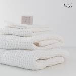 Linen Tales Бели хавлии и кърпи за баня в комплект от 3 Honeycomb - Linen Tales (LT-THWS-1S-W)