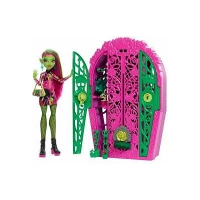 Mattel Фигурки на Герои Mattel