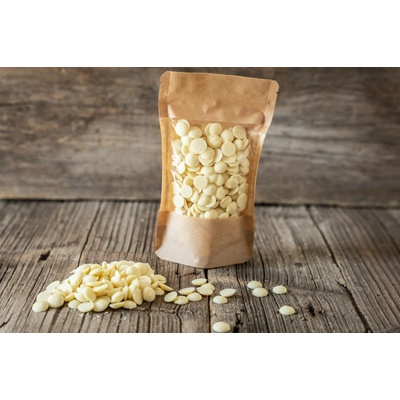 Čokoládovna Lyra VELVET 32% bílé čokoládové pecky 500 g