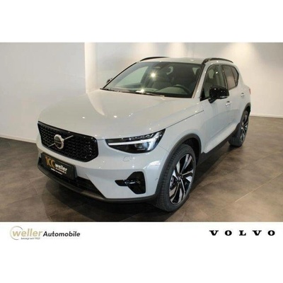 Volvo XC40 B4 Plus Dark 145 kW