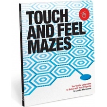 Touch & Feel Maze Book - Junko Murayama