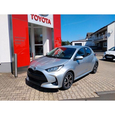 Toyota Yaris Hybrid Comfort 96 kW
