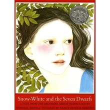 Snow-White and the Seven Dwarfs: A Tale from the Brothers Grimm Grimm JacobPaperback