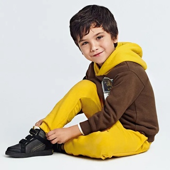 Image 1 of MAYORAL Двуцветен суичър play с холограма за момче в кафяво и жълто Майорал