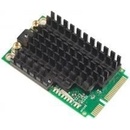 Access pointy a routery MikroTik R11e-2HPnD