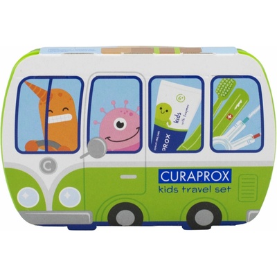 Curaprox Kids travel zelený 1x zubná kefka 2x medzizubná kefka CPS 1x zubná pasta mäta 6+ 10 ml 1x nálepka darčeková sada