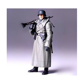 Tamiya German Machine Gunner 1:16