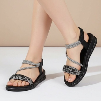 Дамски сандали в черно с малки бели камъчета