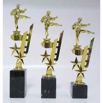 VIZINGR Karate trofeje ŽENY 38-F99 32 cm
