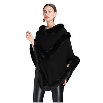 Елегантно черно пончо с пух от еко-косъм