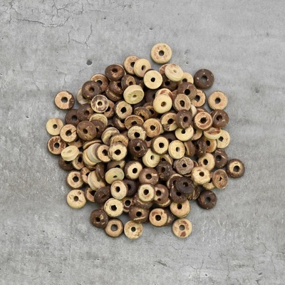 Drevené korálky – placky natural veľké, 25 g