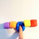 Schylling Mačkací kostka NeeDoh