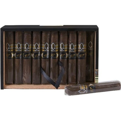Quesada 40th Anniversary Robusto 20 ks