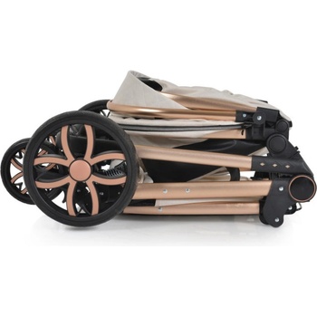 Image 1 of Moni Alma