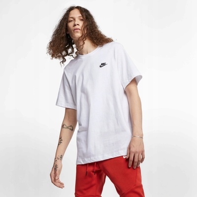 Nike s okrúhlym výstrihom