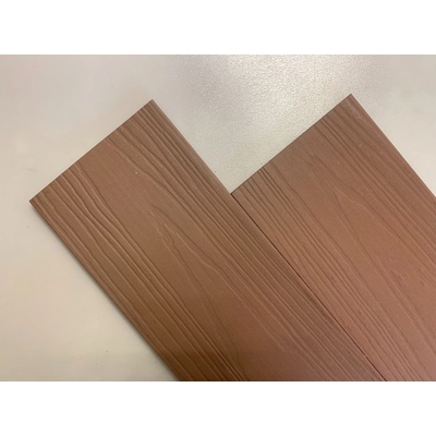 WPC Plotový profil 15x12 mm - Brownish red Délka profilu: 400cm