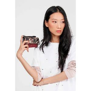 Anekke ИСПАНСКИ ДАМСКИ ПОРТФЕЙЛ anekke mademoiselle parisian С КАПАК