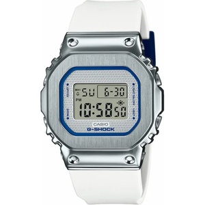 Casio GM-S5600LC-7ER Часовници