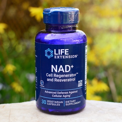 Life Extension Optimized NAD+ Cell Regenerator a Resveratrol 30 rostlinných kapsúl