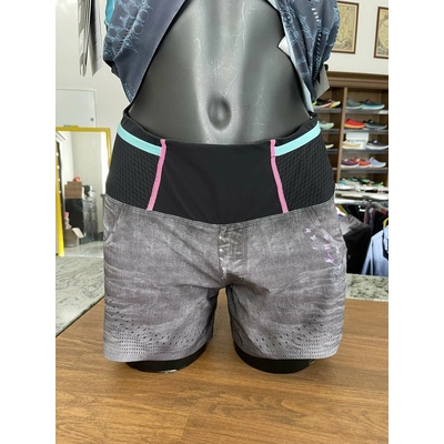 Crazy Short Lightning Lady