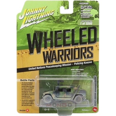 M1025 HMMWV Armament Carrier zaprášený Johnny Lightning 1:64